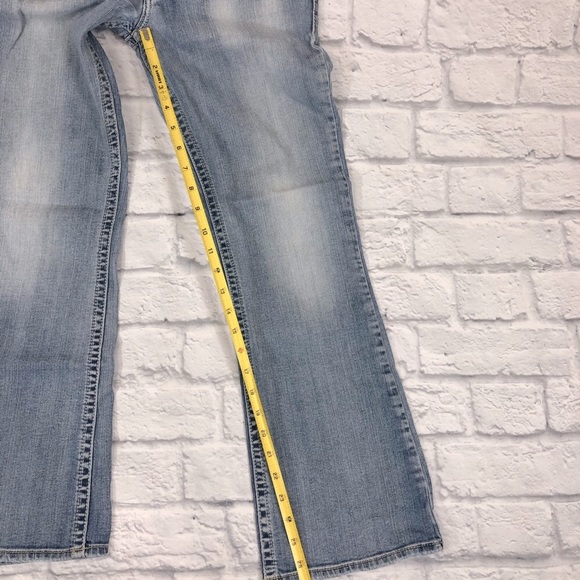 Silver Jeans Suki Bootcut  Size 28 Short Stretch Medium wash denim - Picture 11 of 14